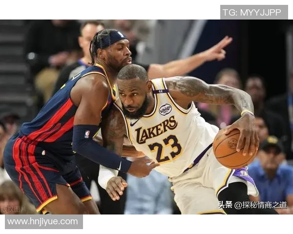 湖人击败勇士赢得对决，詹姆斯上演绝杀带队晋级季后赛！